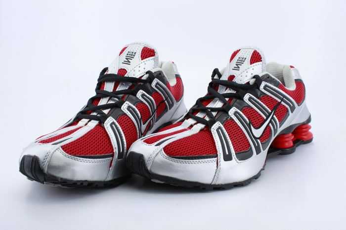 nike air shox foot locker
